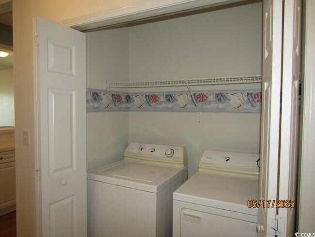 Building Photo - 4400 Turtle Ln