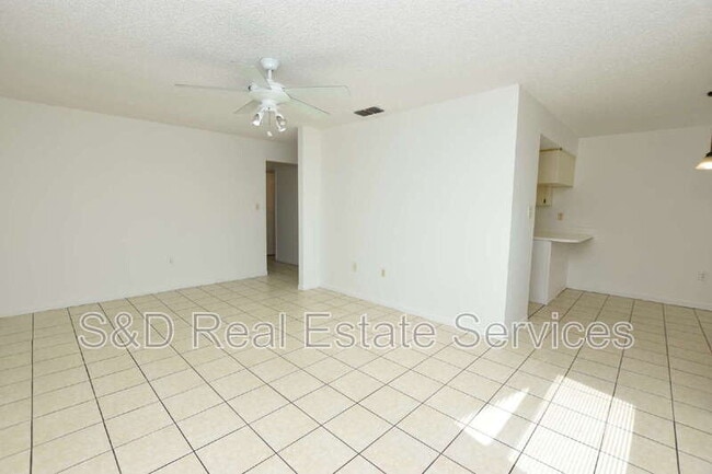 Building Photo - 1019 Buccaneer Dr