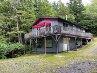 Building Photo - 697 D 2 Loop Rd