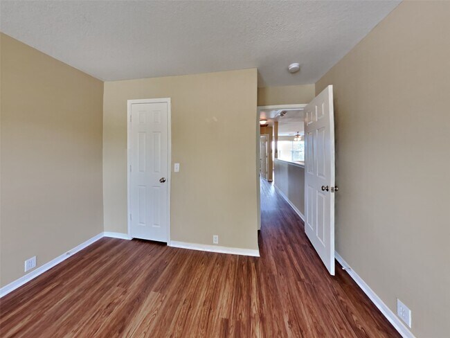 Building Photo - 674 Cypresswood Trce
