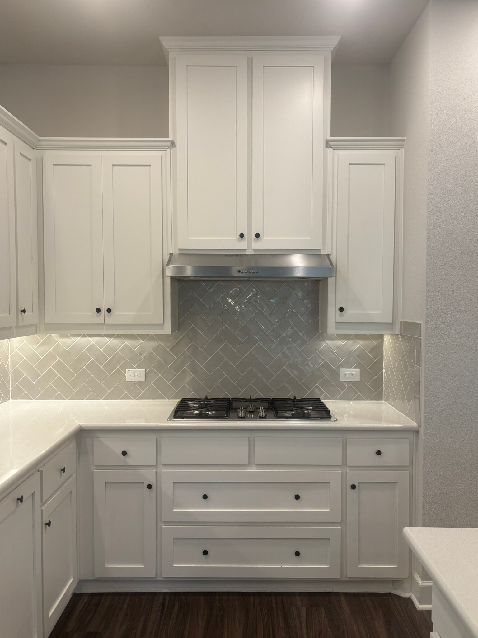 Building Photo - 8625 Spindletop Dr