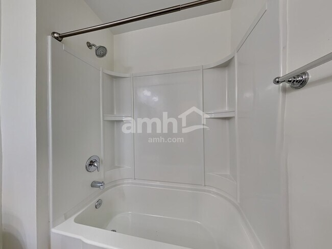 Building Photo - 509 Wayton Cir