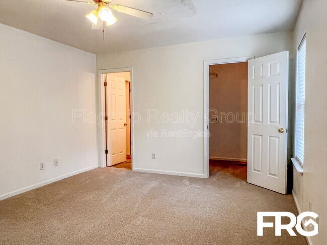 Building Photo - 4270 Williamsbrook Ln