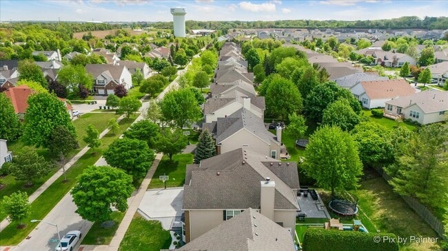 Building Photo - 5919 Chatham Dr