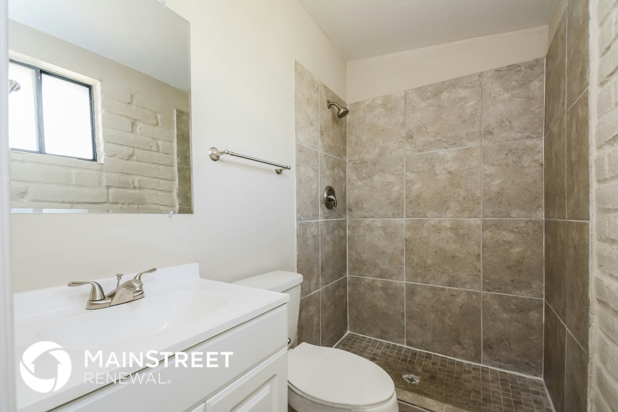 Building Photo - 156 W Pastime Rd