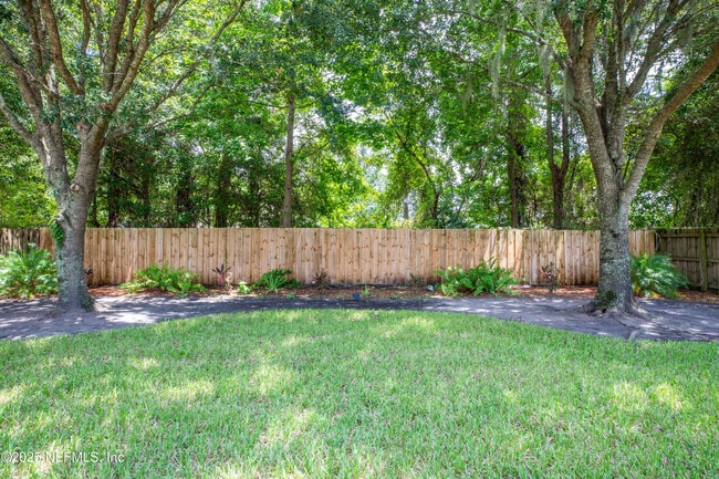 Building Photo - 11563 Spring Board Dr