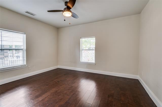 Building Photo - 708 S Willomet Ave