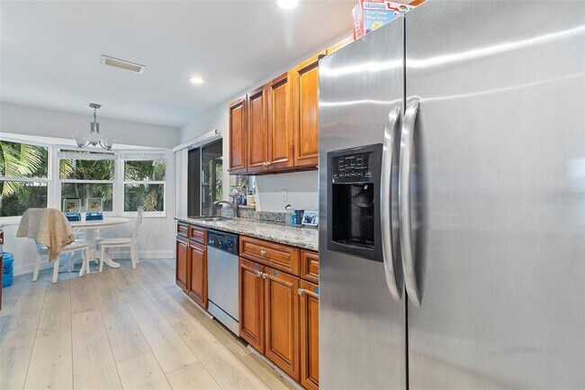 Building Photo - 5776 Augusta Cir