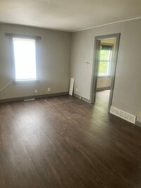 Building Photo - 1409 Hanover St