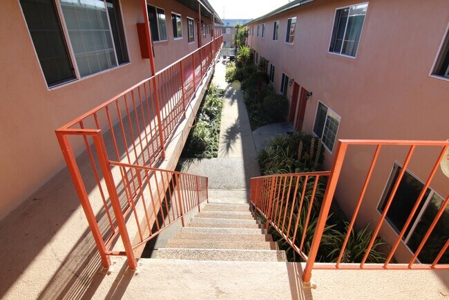 Building Photo - 20606 Anza Ave