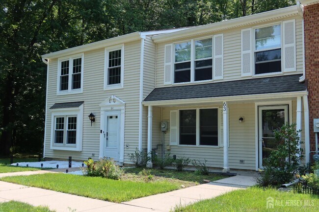 Building Photo - 63 Cottonwood Ct
