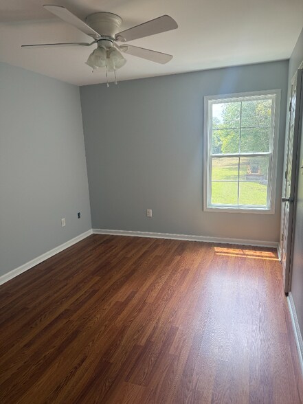 Building Photo - 2979 LA-1