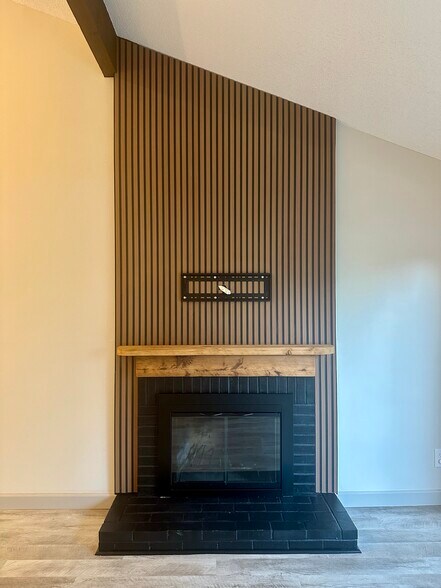 Building Photo - 61 Breezy Knoll Ln
