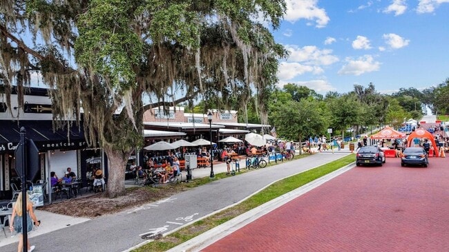 Building Photo - 161 Prairie Falcon Dr