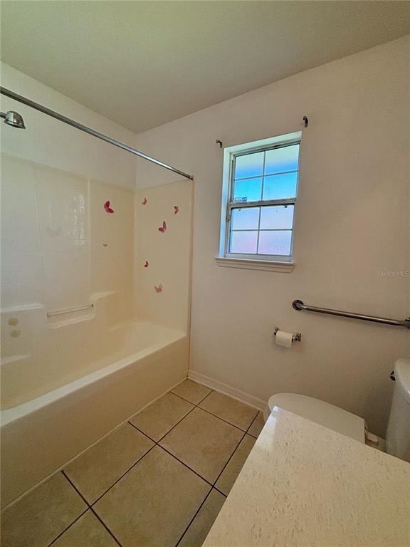 Building Photo - 4 Bud Hollow Dr