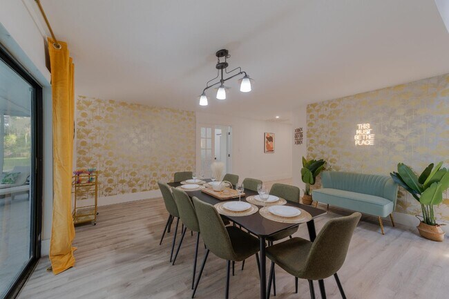 Building Photo - 1775 Harbor Rd