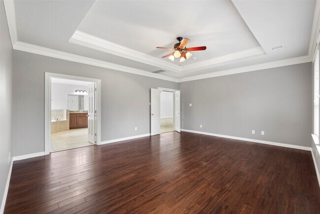Building Photo - 7827 Trinity Hills Ln