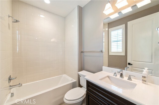 Building Photo - 56 Dunmore