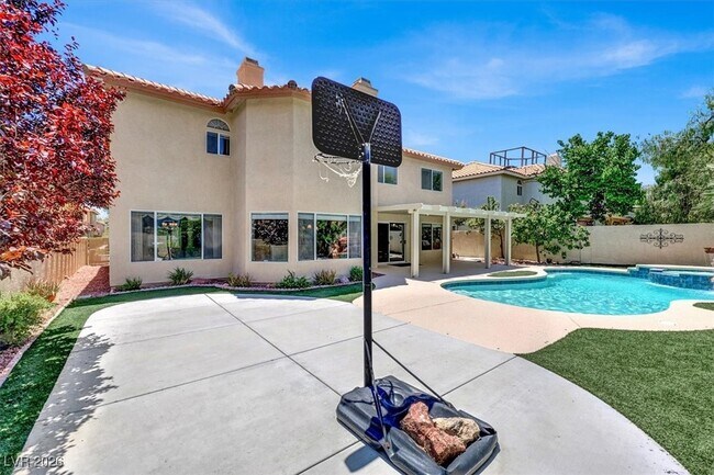 Building Photo - 8932 Bracken Cliff Ct