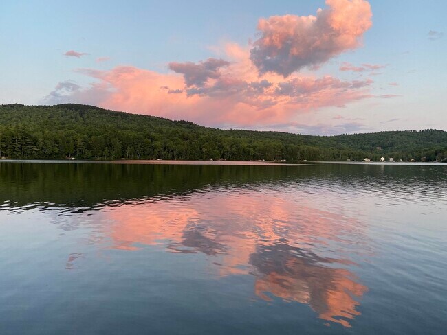 Building Photo - 150 Woodcrest