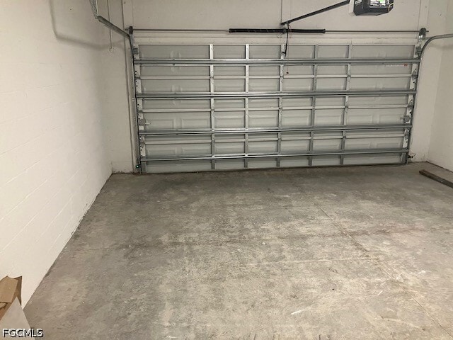 Building Photo - 14651 Portico Blvd