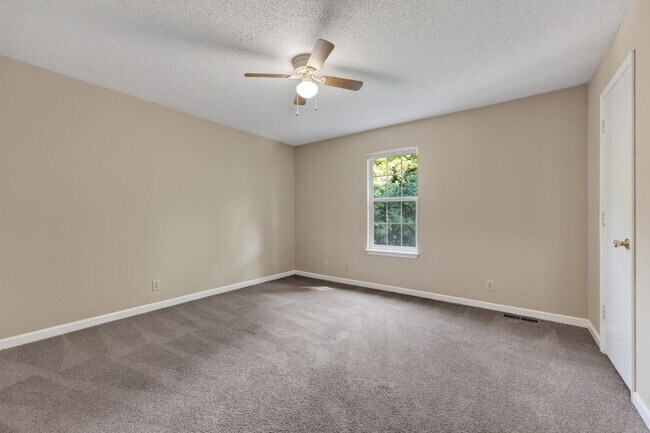 Building Photo - 1731 Baltimore Dr