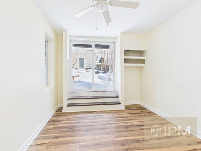 Building Photo - 319 N Penn St