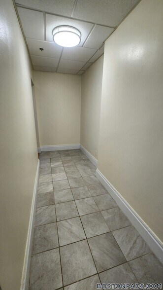 Building Photo - 62 Boylston St