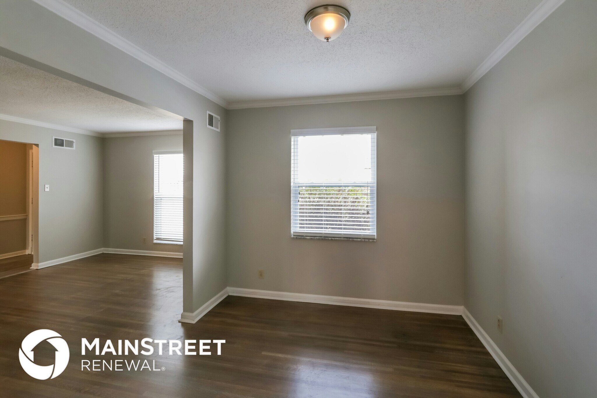 Building Photo - 4931 Darlington Dr