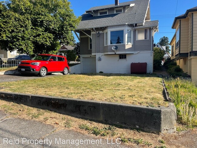 Building Photo - 3 br, 3 bath House - 1431 Burwell Street