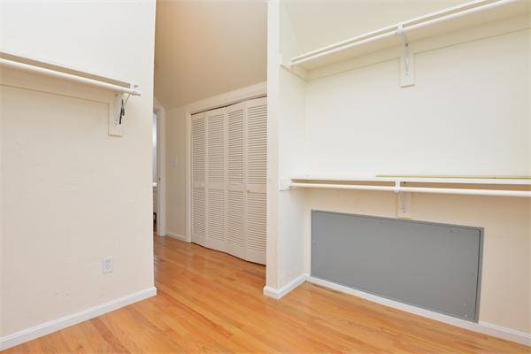 Building Photo - 6 Harleston St