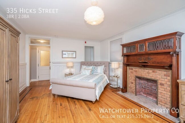 Building Photo - 335 S Hicks St