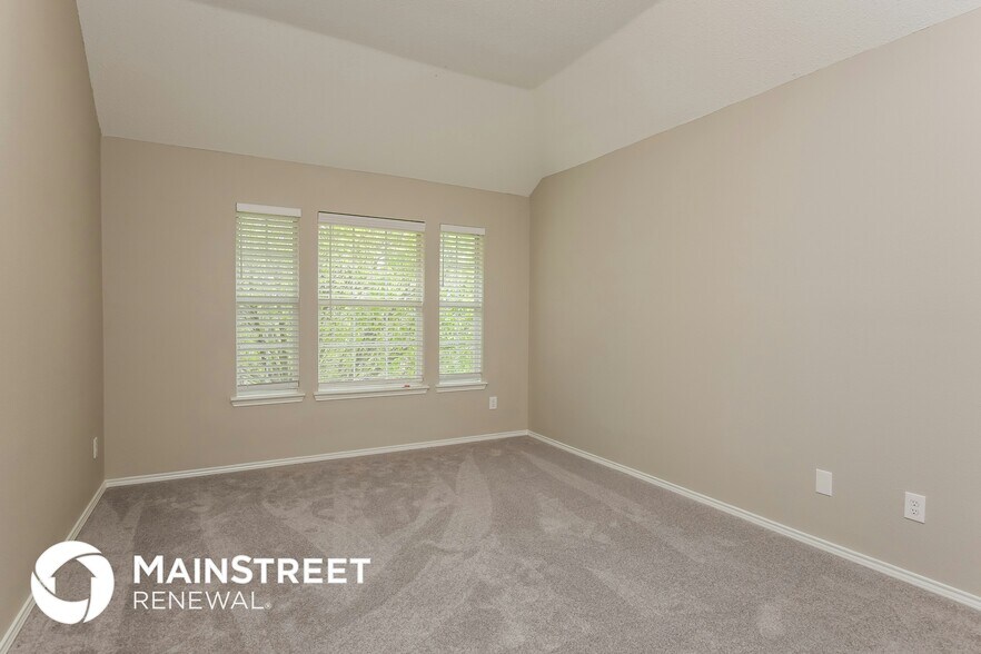 Building Photo - 721 Magnolia Trail