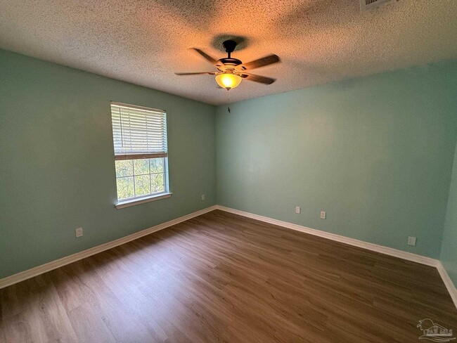 Building Photo - 1137 Carla Dr