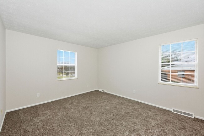 Building Photo - WESTWOOD - Spacious 3 bed 2.5 ba 2 car garage