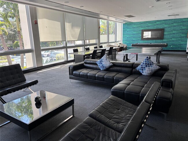 Building Photo - 1200 West Ave