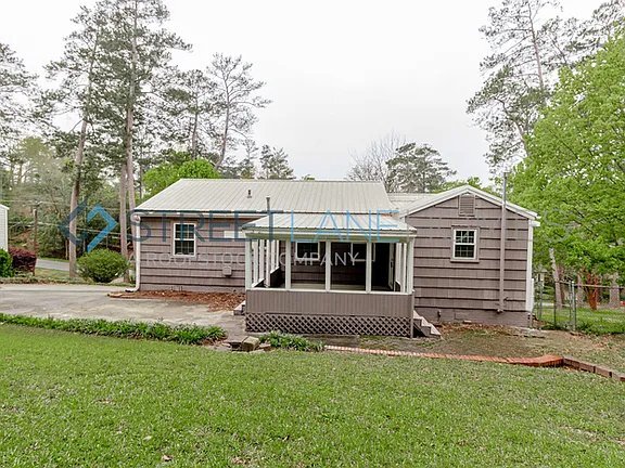 Building Photo - 2577 Old Holton Rd