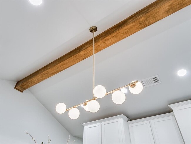 Building Photo - 2101 NW 60th St