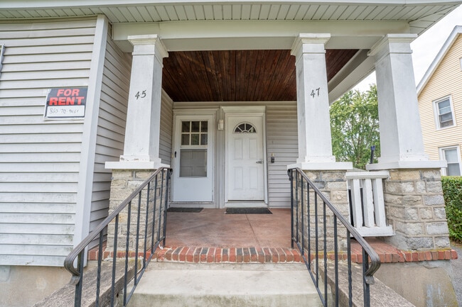 Building Photo - 45 Boulanger Ave