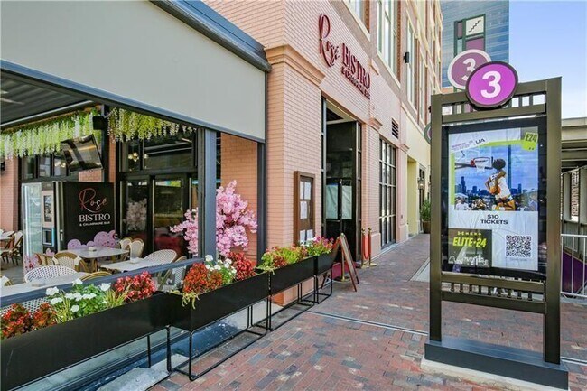 Building Photo - 232 19th St NW