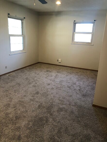 Building Photo - 356 Avonwick Pl