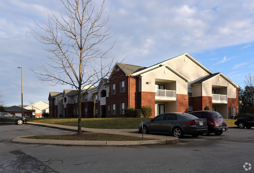 Building Photo - Forest View Apartments