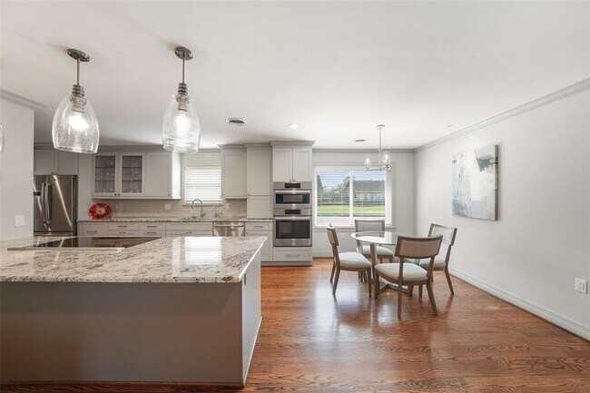 Building Photo - 5058 Yarwell Dr