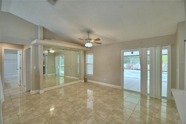 Building Photo - 531 Katherwood Ct