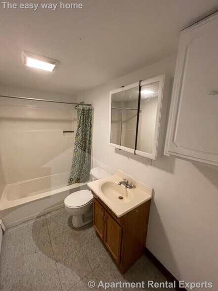 Building Photo - 17A Suffolk St