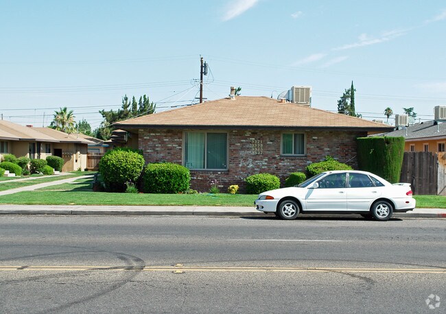 Building Photo - 3317-3337 E Clinton Ave