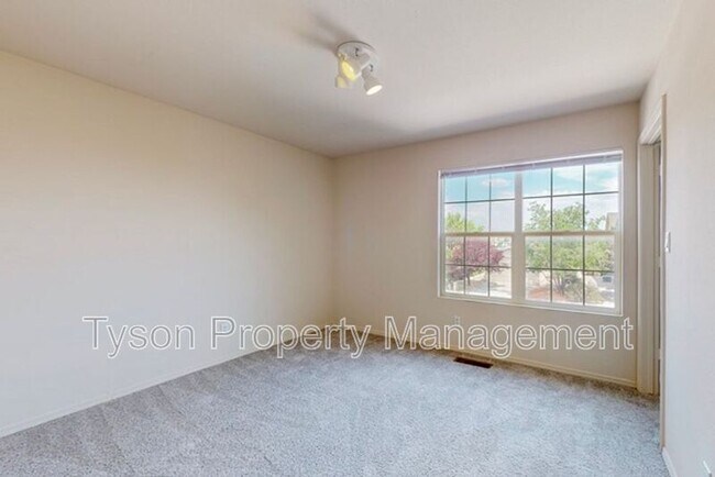 Building Photo - 6316 Dante Ln NW