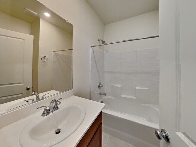 Building Photo - Brand New 2-Story Home for Rent – 5 Bedroo...