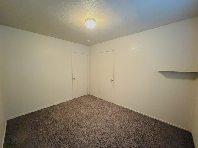 Building Photo - 2559 Ballantyne Dr