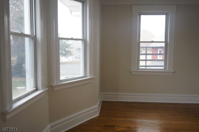 Building Photo - 50 Belleville Ave